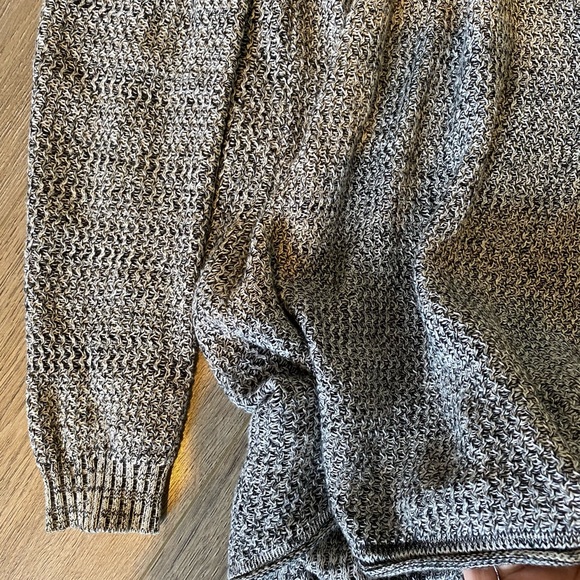 LF oversized knitted sweater - Picture 3 of 5